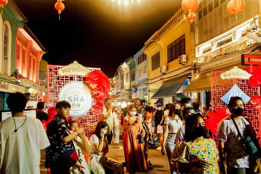 Phố cổ Phuket phục vụ rất nhiều món ăn thơm ngon hấp dẫn