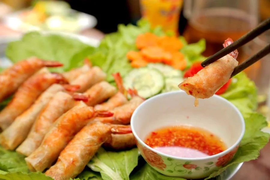 Chả tôm - Món ăn tưởng chừng đơn giản nhưng lại vô cùng cuốn