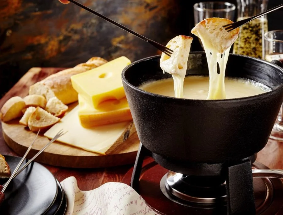 Lẩu phô mai Fondue Chinoise với hương vị thơm ngon và béo ngậy