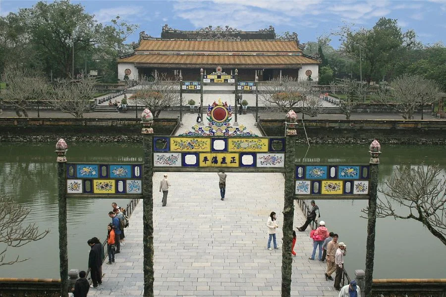 Điện Thái Hòa nằm trong khu vực Hoàng Thành, là biểu tượng thể hiện quyền lực của triều đình nhà Nguyễn