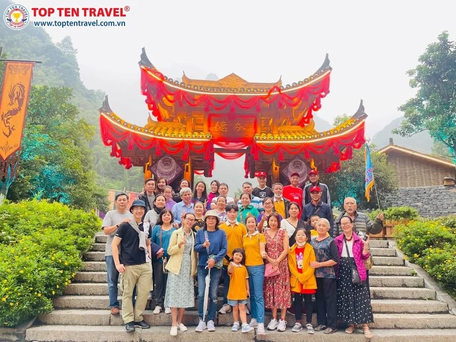 Đoàn Khách tham quan và khám phá Trung Quốc