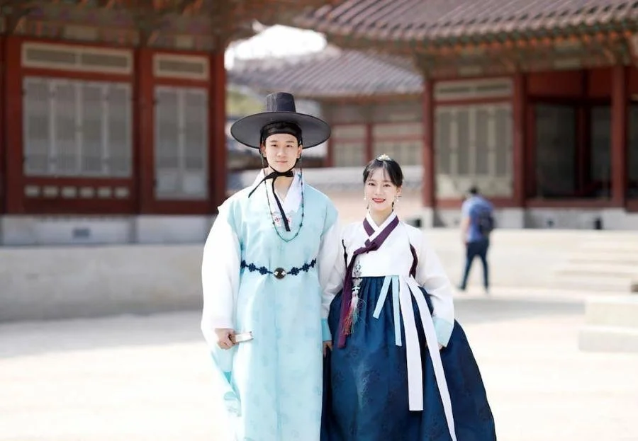 Hanbok dành cho cả nam và nữ sử dụng
