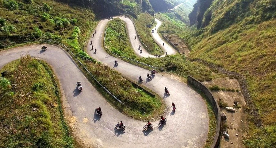 Cảnh quan thanh bình và hùng vĩ của Hà Giang