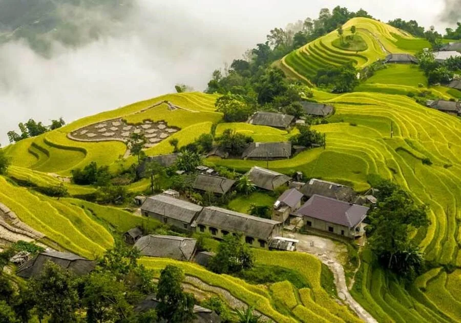 Cảnh quan thanh bình và hùng vĩ của Hà Giang
