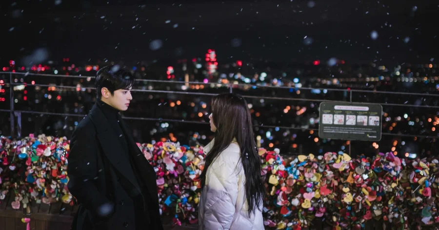 Tháp Namsan là biểu tượng của thủ đô Seoul và là địa điểm quay phim Hàn Quốc nổi tiếng