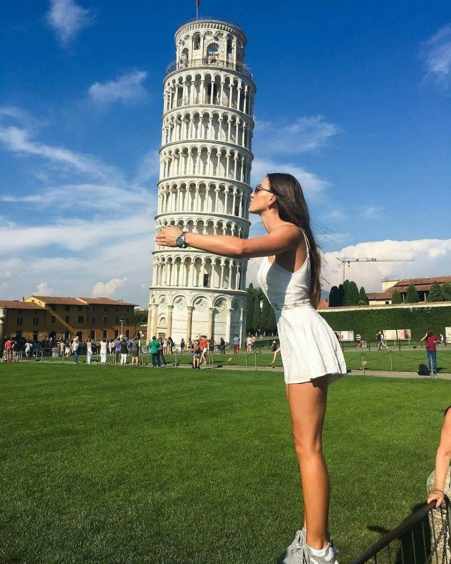 Đừng bỏ lỡ những bức ảnh check-in “có một không hai” tại tháp nghiêng Pisa nhé