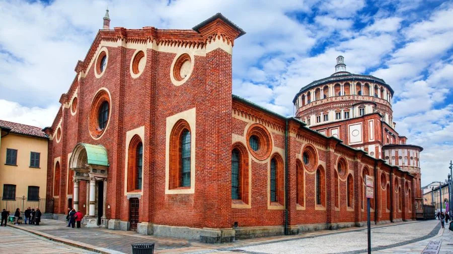 Santa Maria delle Grazie là một công trình kiến trúc lớn gồm nhà thờ và tu viện