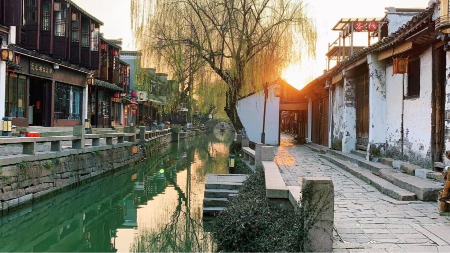 Châu Trang - thị trấn cổ kính nằm cách Thượng Hải khoảng 70km - luôn là điểm đến thu hút du khách bởi vẻ đẹp thơ mộng