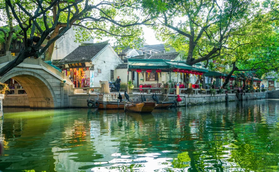 Châu Trang từ lâu đã là nguồn cảm hứng sáng tác cho nhiều nghệ sĩ Trung Quốc