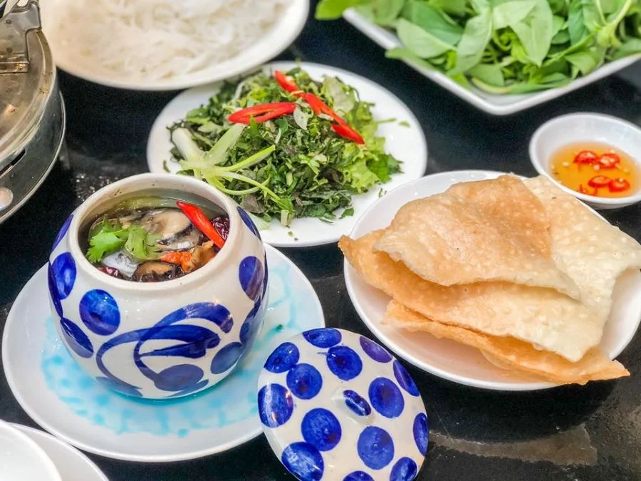 Mắt cá ngừ đại dương hầm với thuốc bắc thơm ngon và cực kỳ dinh dưỡng