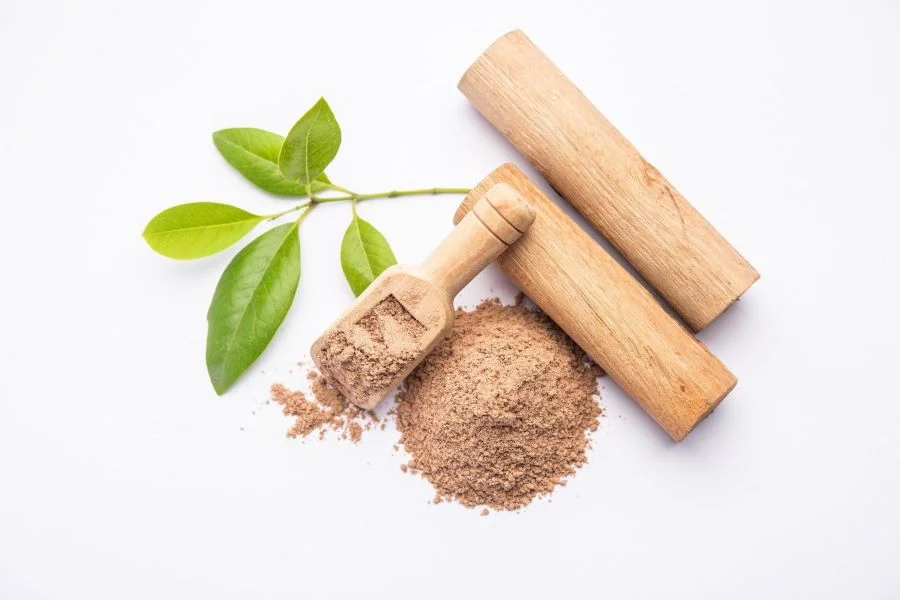 Những sản phẩm làm từ gỗ đàn hương rất được du khách ưa chuộng tại Ấn Độ 