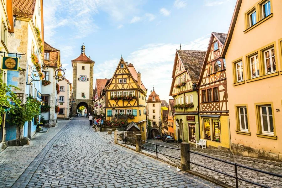 Thị trấn cổ kính Rothenburg - địa điểm tham quan nổi tiếng nhất định không thể bỏ lỡ khi đến bang Bavaria