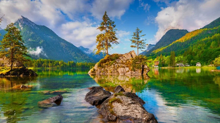 Dừng chân tại thị trấn Ramsau, du khách sẽ có cảm giác như đang lạc bước trong xứ sở thần tiên diệu kỳ