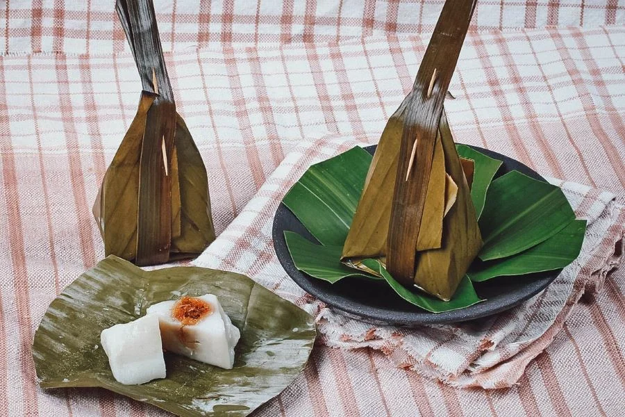 Mang đậm hương vị truyền thống Thái Lan, Kem dừa nhân không chỉ chinh phục du khách mà còn trở thành niềm tự hào của người dân nơi đây