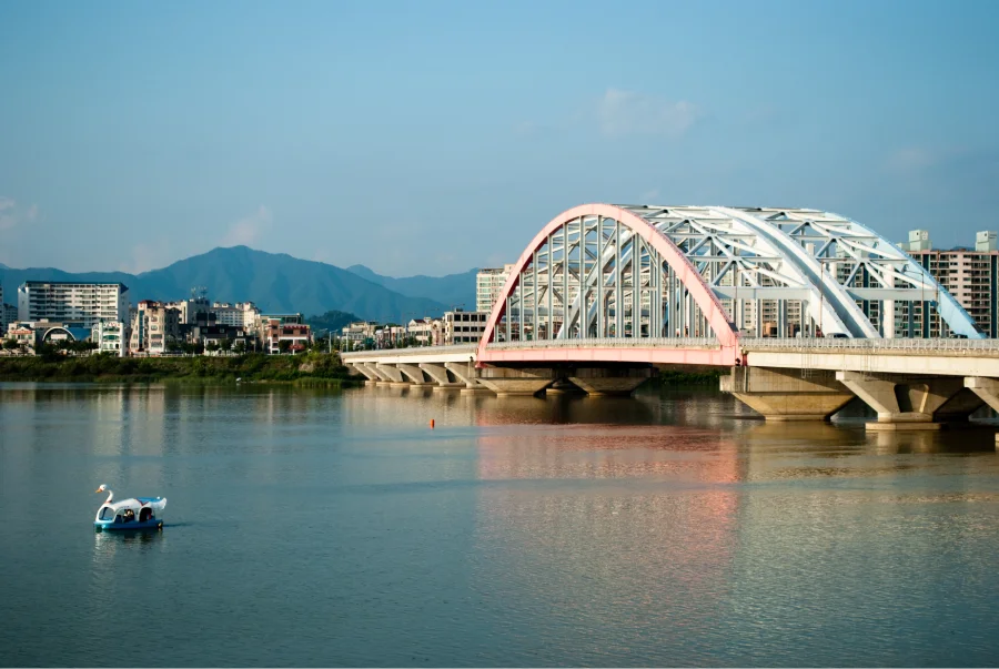 Chuncheon giờ đây đã trở thành điểm đến không thể bỏ qua trên bản đồ du lịch Hàn Quốc