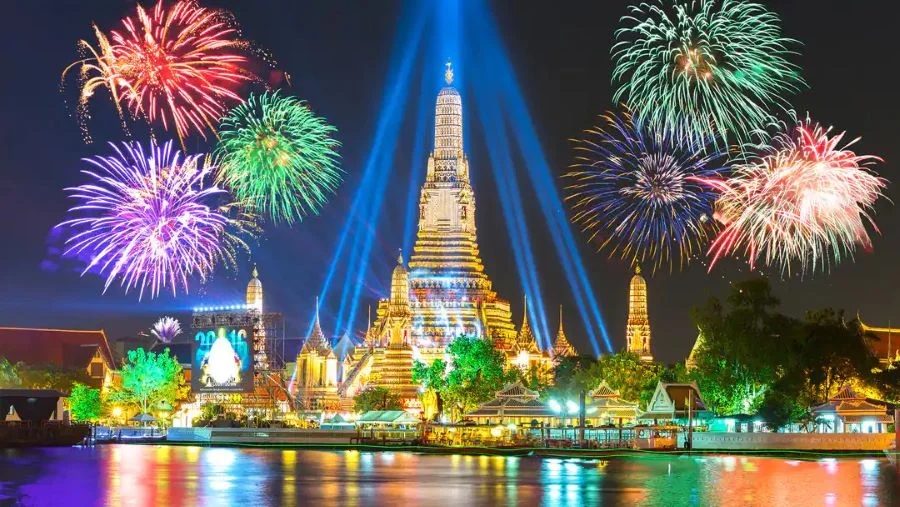 Du lịch Thái Lan mùa xuân để lại ấn tượng sâu sắc với những lễ hội đặc sắc và thú vị diễn ra xuyên suốt