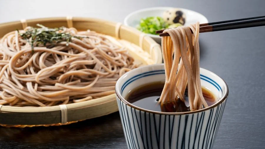 Mì Soba là một trong những món mì lạnh nổi tiếng và được ưa chuộng nhất của ẩm thực Nhật Bản