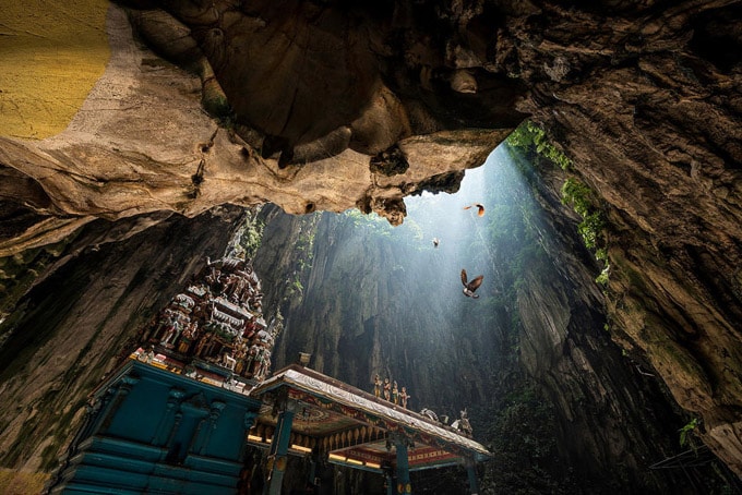 Khám phá thánh địa Batu Malaysia dong batu 1-min