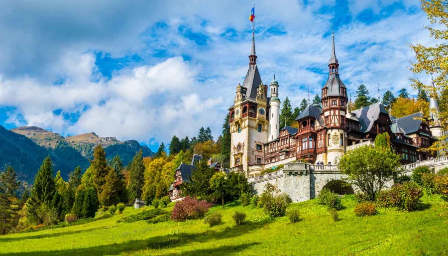 Khi nhắc đến những điểm đến châu Âu với chi phí hợp lý, không thể không kể đến Romania