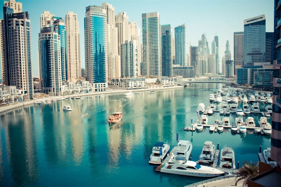 Đất nước Dubai xinh đẹp, xa hoa, thu hút đông đảo du khách gần xa mỗi năm