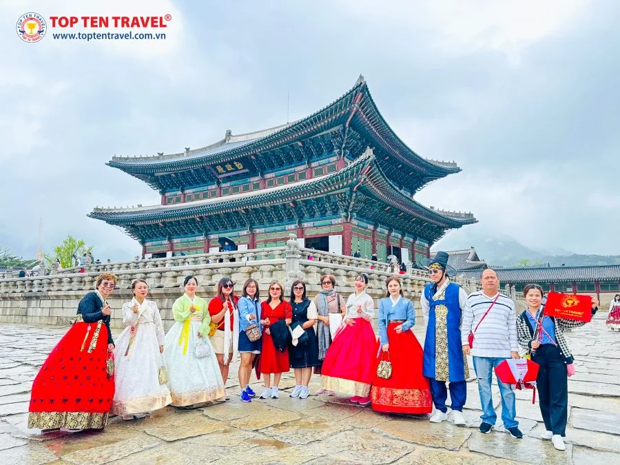 Mỗi góc nhỏ của Gyeongbokgung đều là một khung cảnh 