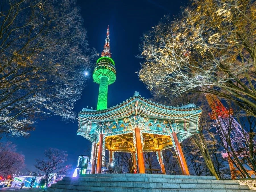 &nbsp;Tháp Namsan - địa điểm tham quan siêu hấp dẫn mà du khách không nên bỏ qua