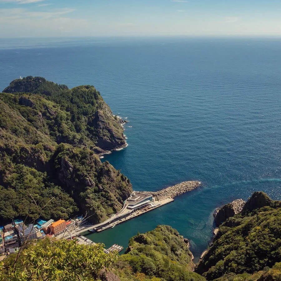 Đảo Ulleungdo là một điểm đến độc đáo mà bất kỳ ai yêu thích du lịch khám phá cũng không nên bỏ qua khi đi du lịch Hàn Quốc