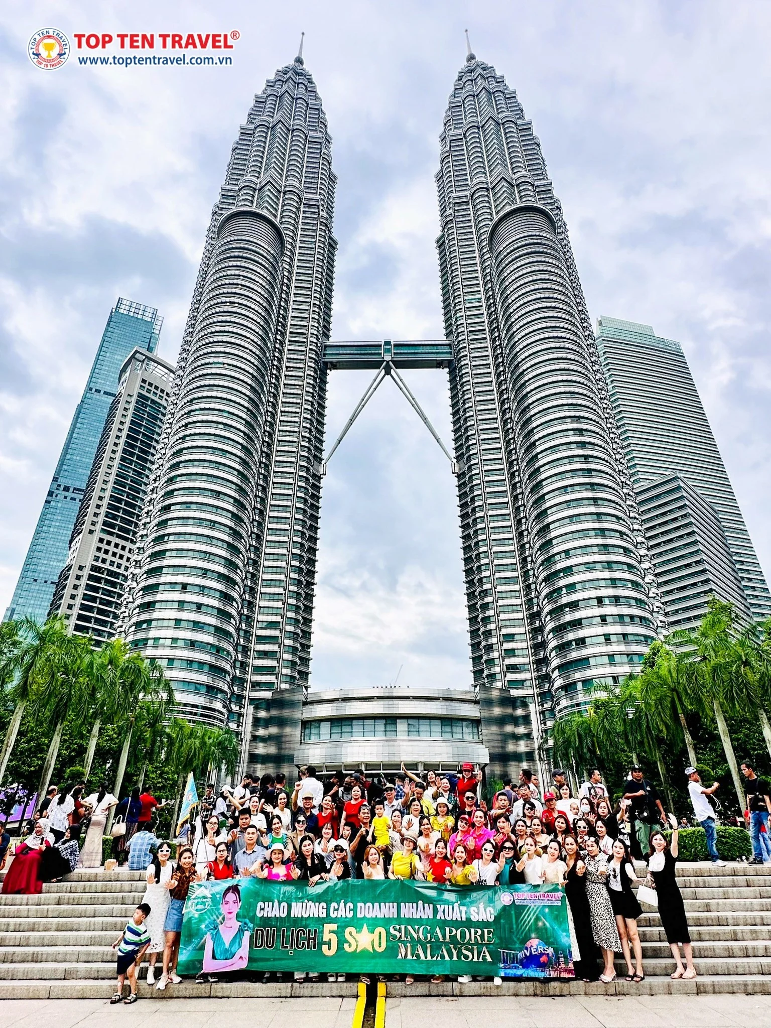 Tour Singapore - Indonesia - Malaysia của Top Ten Travel