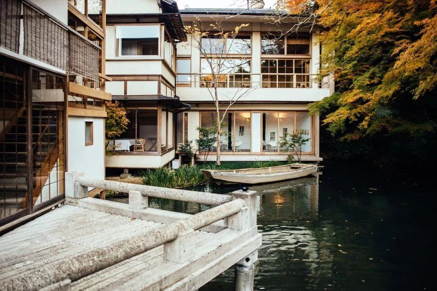 Ryokan hứa hẹn mang đến cho bạn những giây phút thư giãn tuyệt vời và khám phá sâu sắc hơn về đất nước mặt trời mọc