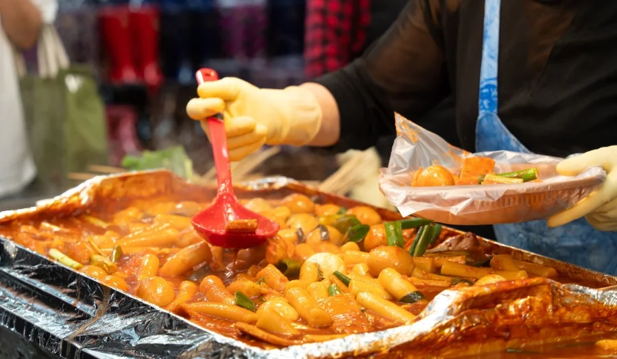 Hongdae còn là thiên đường ẩm thực khiến bao thực khách mê mẩn