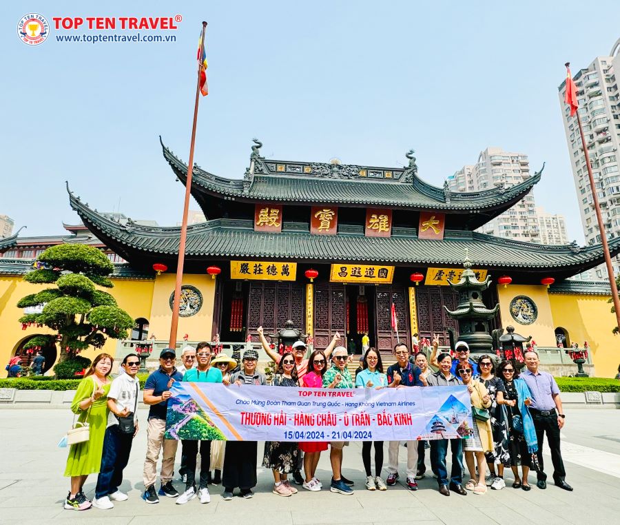 Các địa điểm trong tour mang những nét đẹp kiến trúc vô cùng ấn tượng