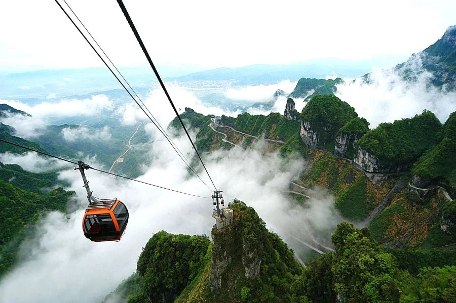 Du Lịch Trung Quốc: Khám Phá Phượng Hoàng Cổ Trấn 5N4D