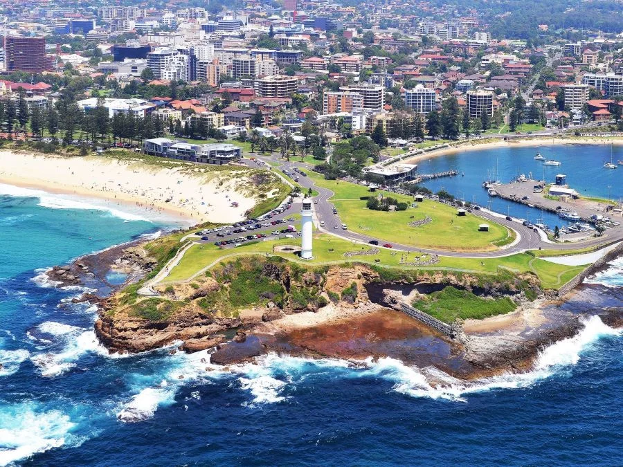 Wollongong nổi tiếng với những bãi biển tươi đẹp hút hồn du khách