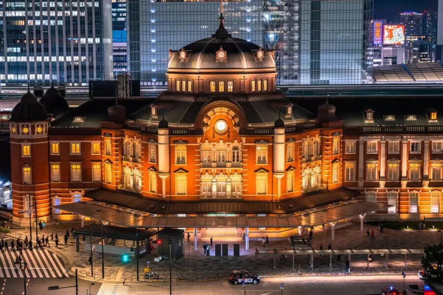Ga Tokyo sở hữu lối kiến trúc độc đáo, mang đậm dấu ấn lịch sử tại Nhật Bản