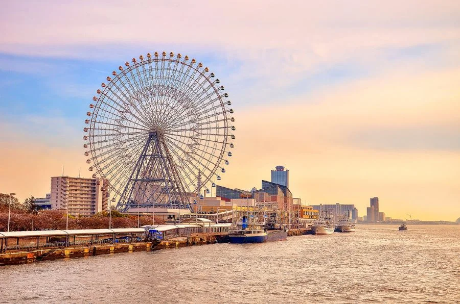 Osaka - Thành phố cảng năng động, hiện đại, hứa hẹn mang đến cho bạn những trải nghiệm tuyệt vời và đáng nhớ nhất