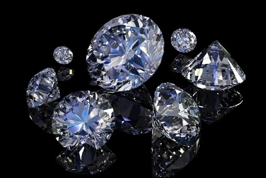Những viên kim cương tại Coaster Diamond vô cùng trong suốt và tinh xảo