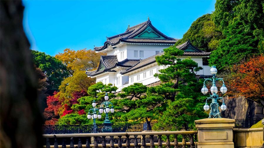 Hoàng cung Tokyo là một biểu tượng của Nhật Bản, không chỉ về mặt lịch sử mà còn về kiến trúc và cảnh quan