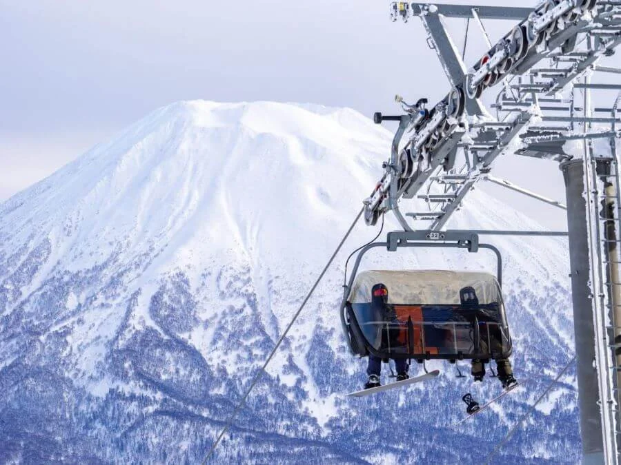Du lịch Hokkaido mùa đông mang đến nhiều hoạt động thú vị chắc hẳn sẽ khiến bạn vô cùng thích thú