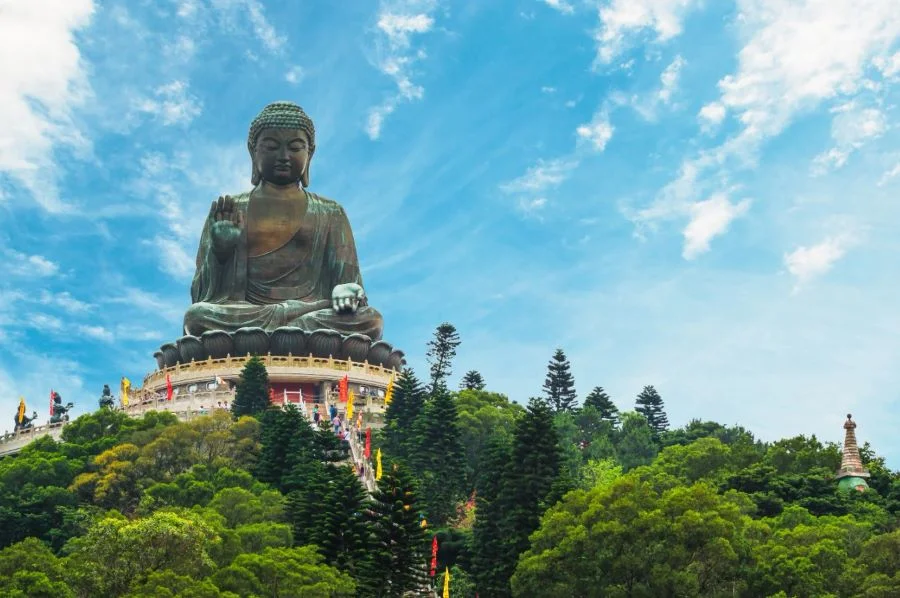 Đại Phật Ngong Ping là một trong những công trình kiến trúc vĩ đại