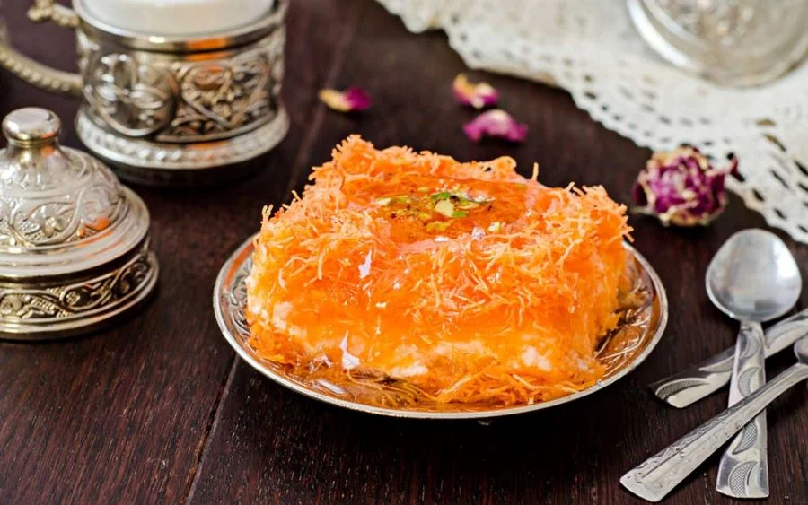 Knafeh là một trong những món bánh ngọt được yêu thích nhất tại Dubai