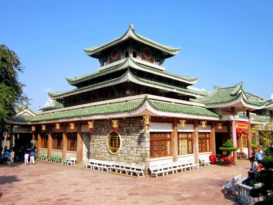 Miếu Bà Chúa Xứ là không gian văn hóa thờ cúng vô cùng linh thiêng và nổi tiếng tại vùng đất An Giang
