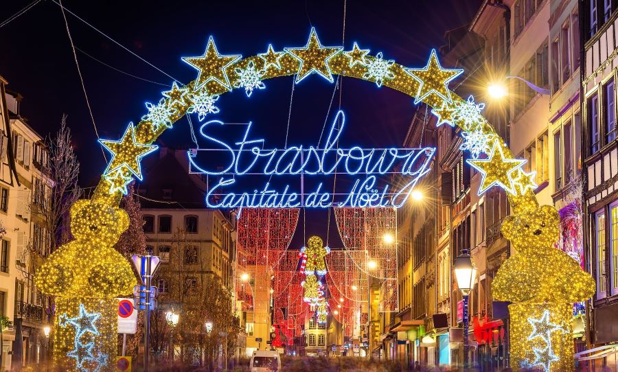 Chợ Giáng sinh Strasbourg chính là khu chợ Giáng sinh có tuổi đời lâu nhất ở Pháp