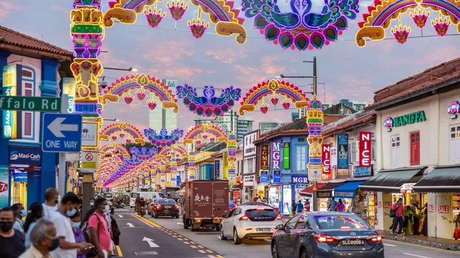 Little India không chỉ là một khu chợ, mà còn là một nơi để bạn trải nghiệm văn hóa Ấn Độ một cách sống động nhất