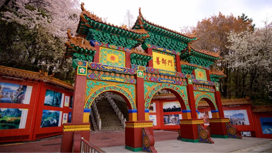 Chinatown là một địa điểm du lịch Hàn Quốc hấp dẫn, thu hút hàng triệu du khách mỗi năm