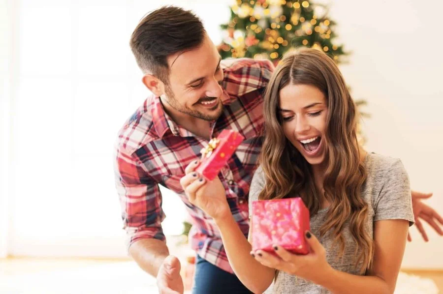Mở quà ngay sau khi được tặng cũng là một nét văn hóa thú vị của người Đức