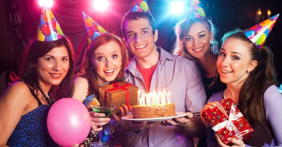 Chúc mừng sinh nhật sớm ở Đức được xem là điều không may mắn