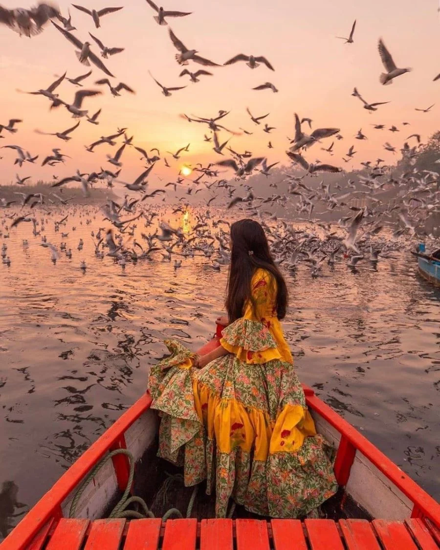 Đi bè trên sông đến Rishikesh cũng là một trải nghiệm thú vị tại đây
