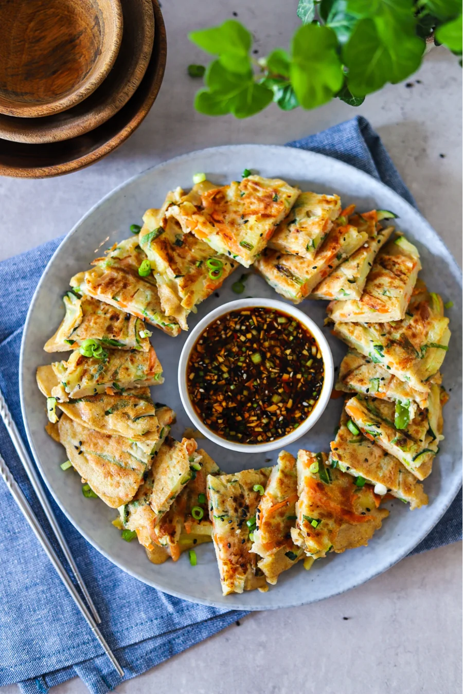 Pajeon là một trong những loại bánh kếp phổ biến nhất