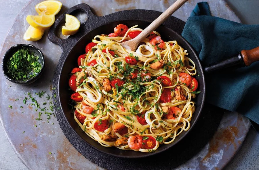 Sợi mì ống Linguine có phần dài và mỏng hơn Spaghetti