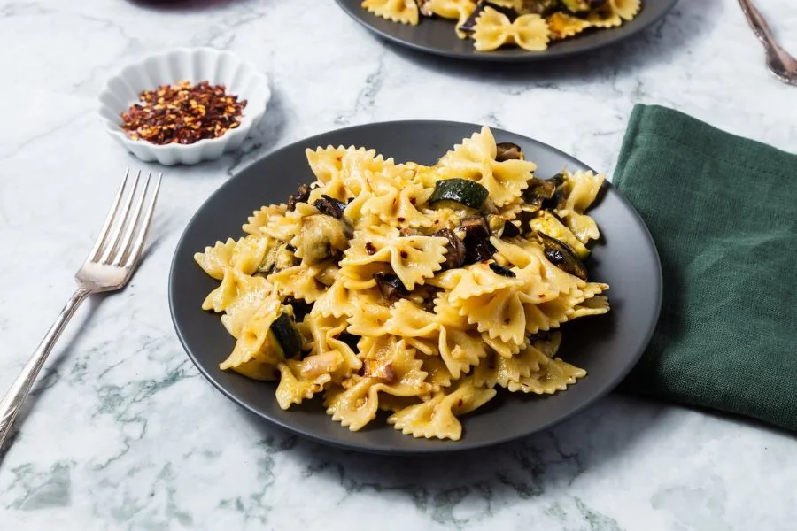 Farfalle cũng thơm ngon không kém cái loại mì nổi tiếng khác trong ẩm thực Ý 